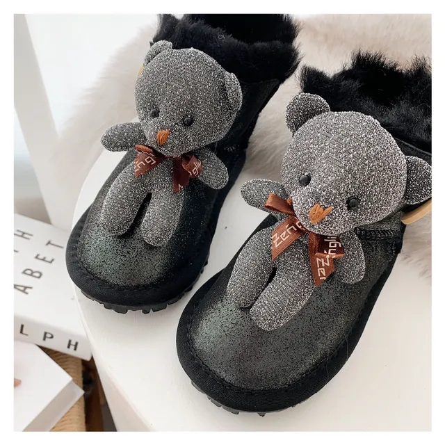 Botas de nieve beige gris forradas de peluche con charm de oso de peluche 13