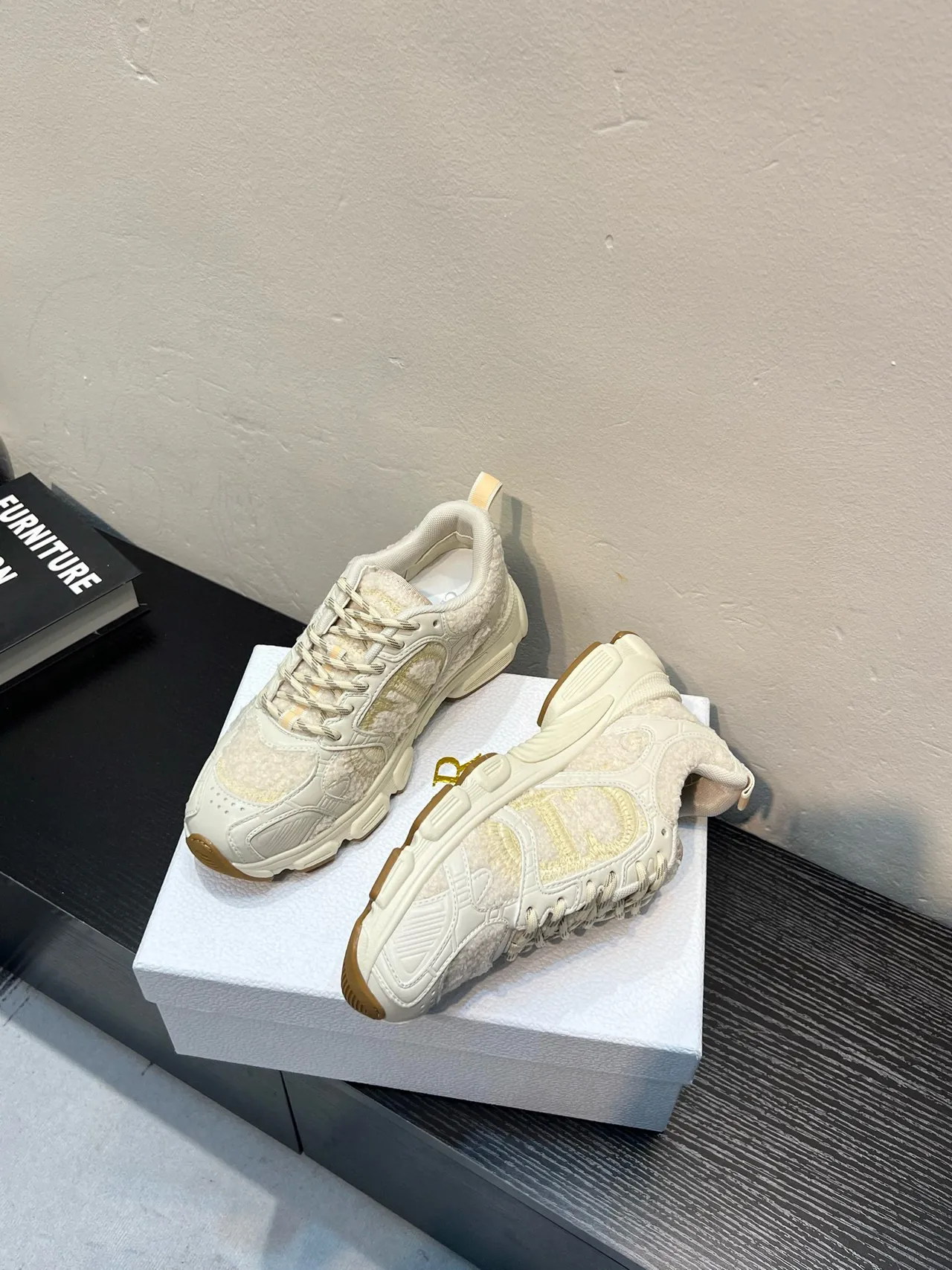 Beige White Oversized Sole Shearling-Textured Panels Chunky Sneakers 4
