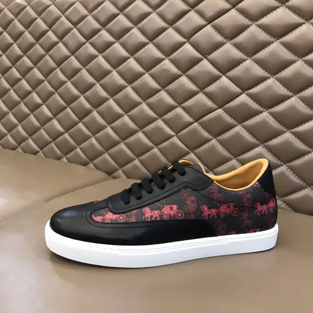 Black and Red Carriage Print Low-Top Lifestyle Sneaker 5