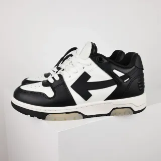 Sneakers Lifestyle de Couro Panelizado Preto e Branco de Duas Cores