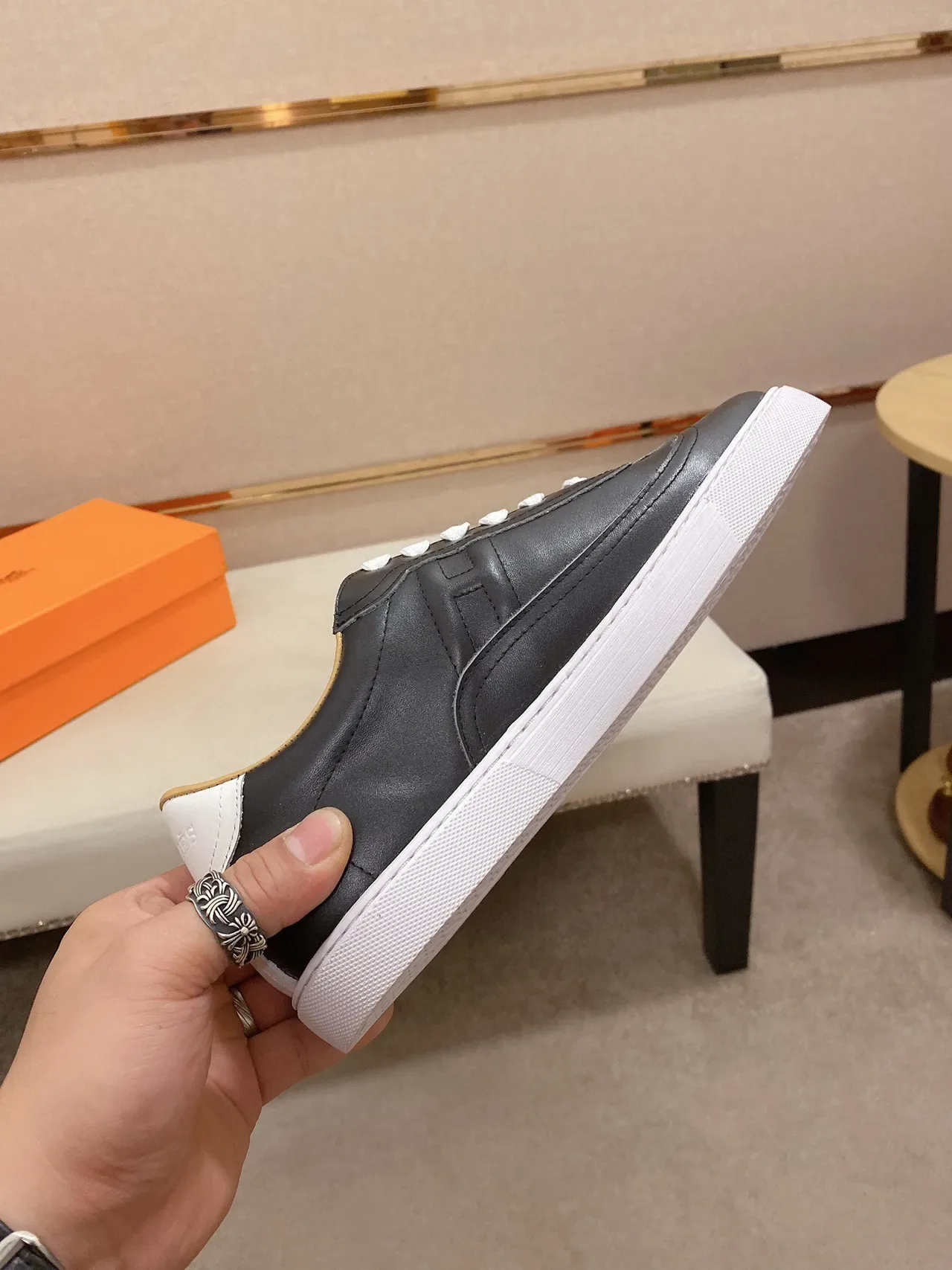 Black Blue Leather Upper Low-Top Sneakers 5
