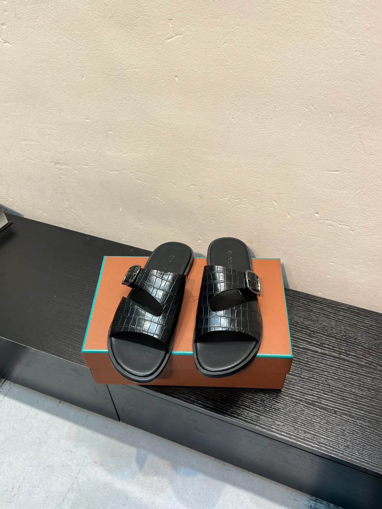 Black Crocodile-Embossed Double-Strap Buckle Slipper 2