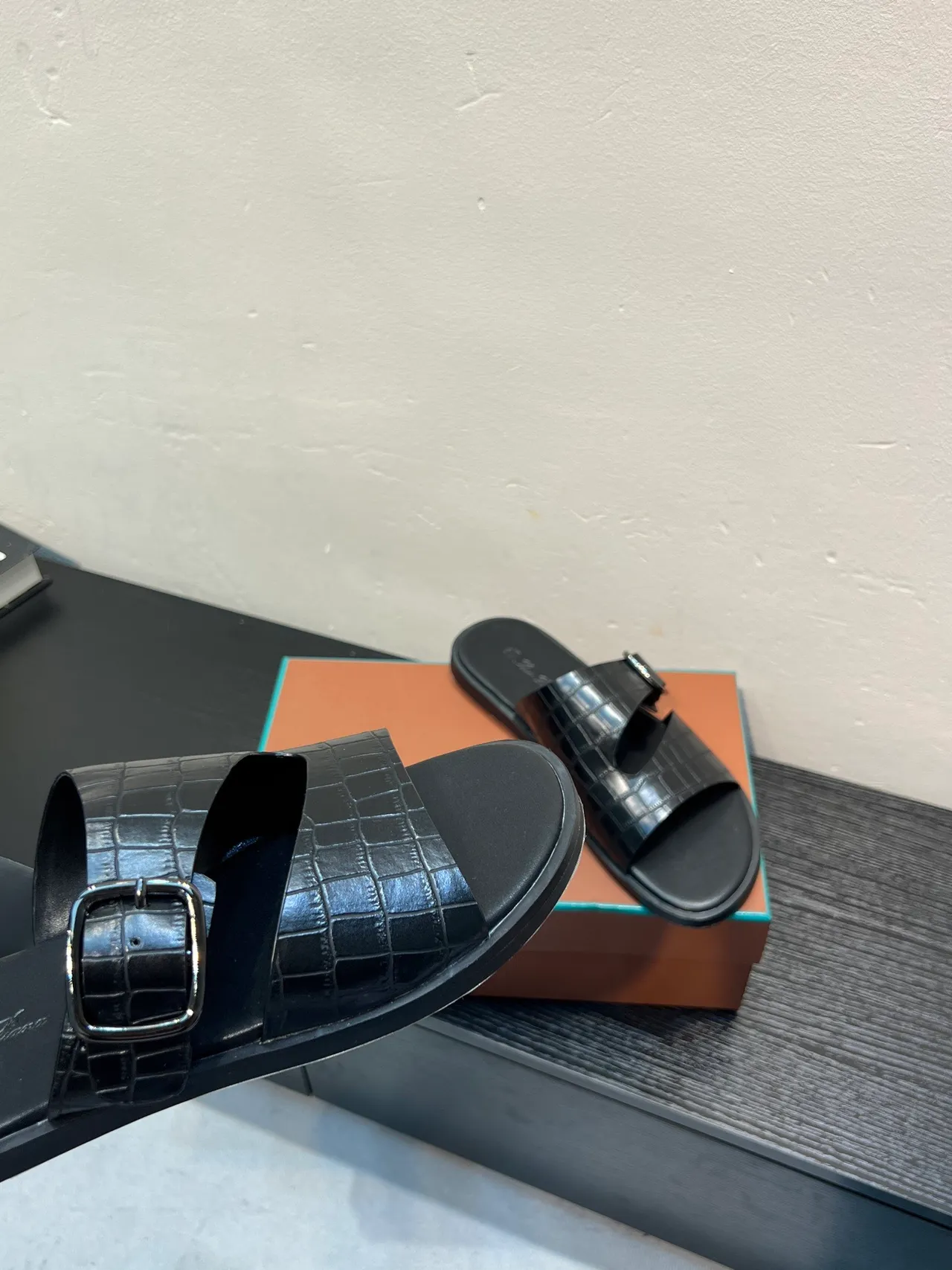 Black Crocodile-Embossed Double-Strap Buckle Slipper 8