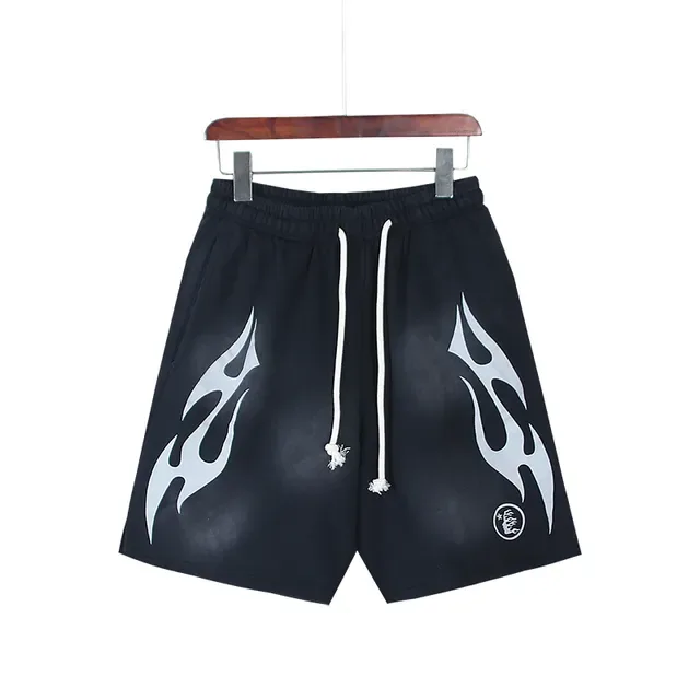 Black Gradient Flame Graphic Drawstring Waist Shorts 23