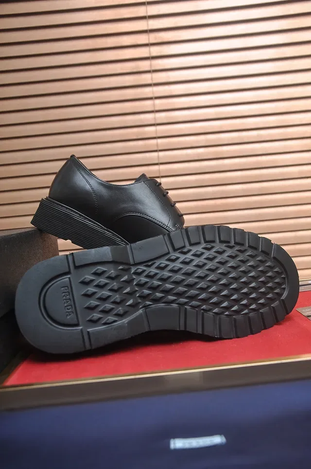 Black Leather Cap Toe Platform Oxford Shoes 3