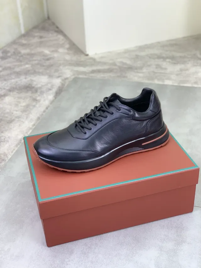 Black Leather Platform Lace-Up Casual Shoe 4