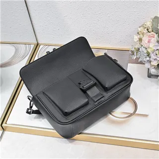 Black Structured Leather-Effect Adjustable Webbing Strap Messenger Bag 4