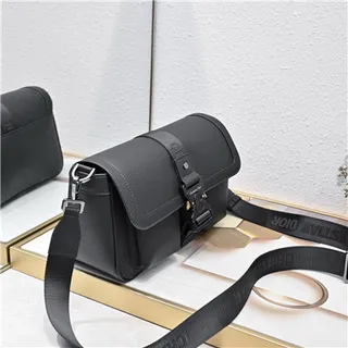 Black Structured Leather-Effect Adjustable Webbing Strap Messenger Bag 7