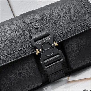 Black Structured Leather-Effect Adjustable Webbing Strap Messenger Bag 9