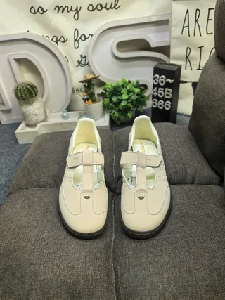 Black Tan-Lined Perforated T-Strap Mary Jane Shoes 10