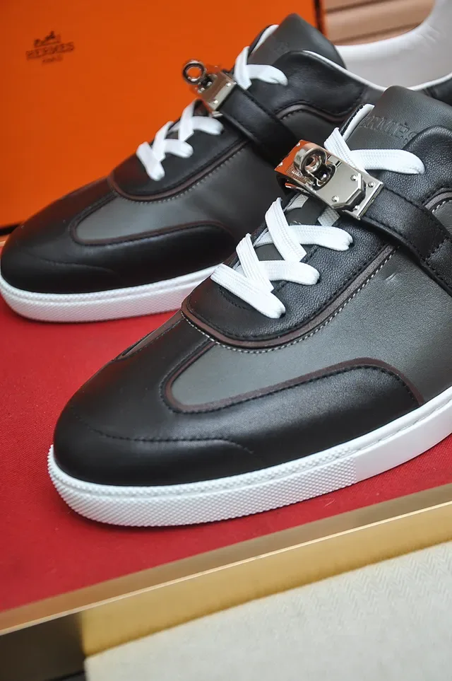 Black White Leather Panelled Metal Toggle Strap Sneakers 3