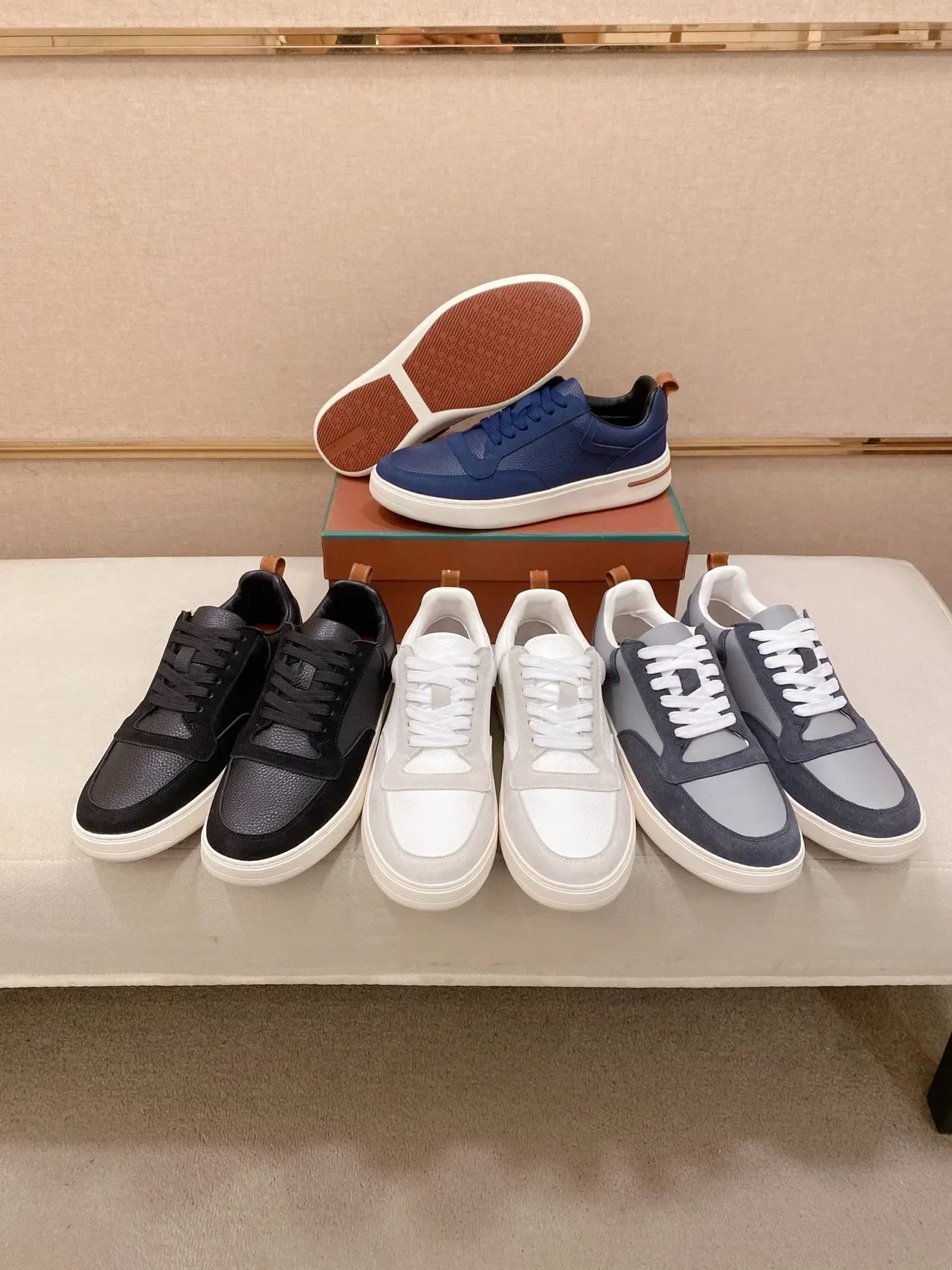 Black White Low-Top Mixed-Material Upper Sneakers 2