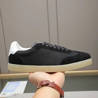 Black White Mesh And Suede Upper Heel Counter Lifestyle Sneakers