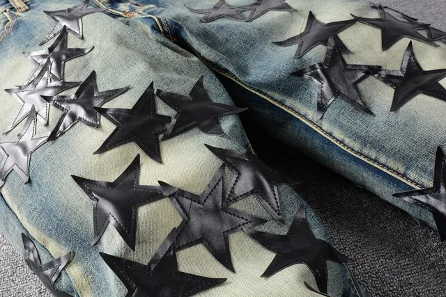 Blue Black Distressed Light-Wash Denim 3D Star Appliqué Pattern Jeans 3