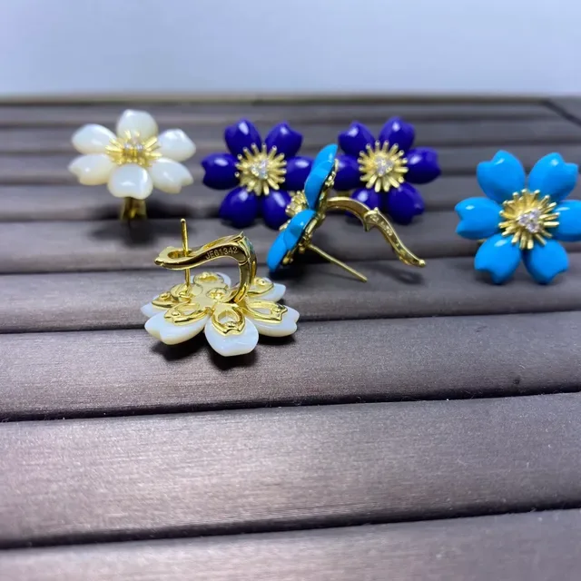 Blue Gold Flower-Shaped Stud Earrings 6
