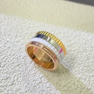 Boucheron Quatre Anillo Oro Blanco Multi-Banda Rotatorio Cerámico Metal