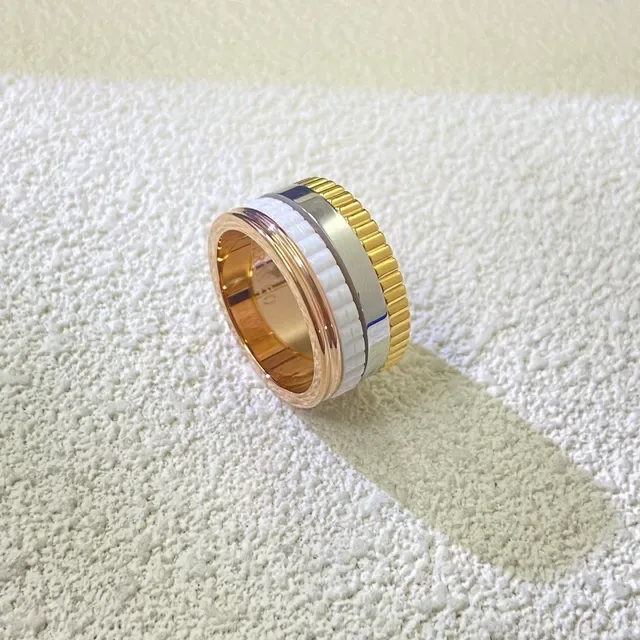 Boucheron Quatre Gold White Multi-Band Rotating Ceramic And Metal Ring 4