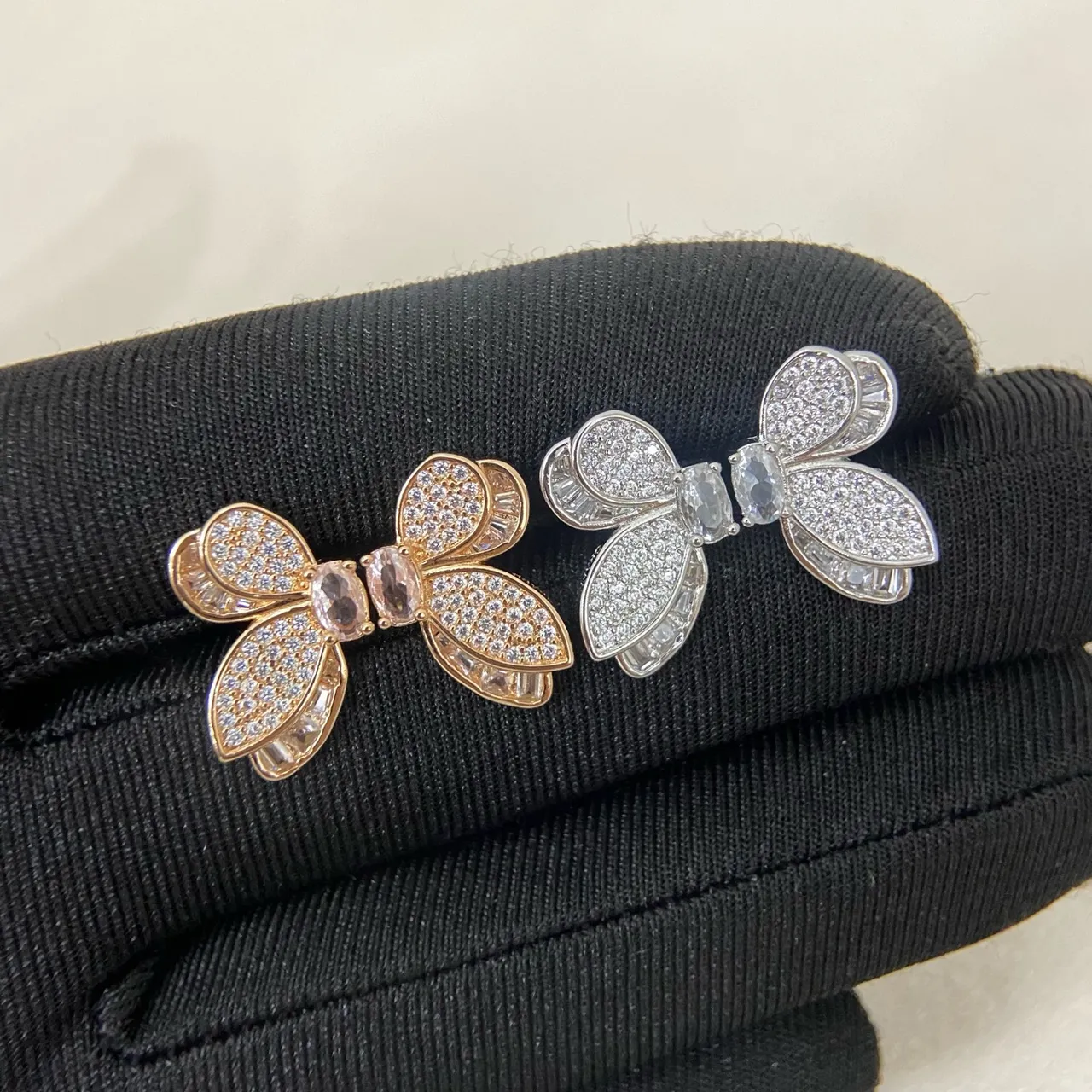 Bow-Shaped Pavé Crystal Oval-Center Stud Earrings 2