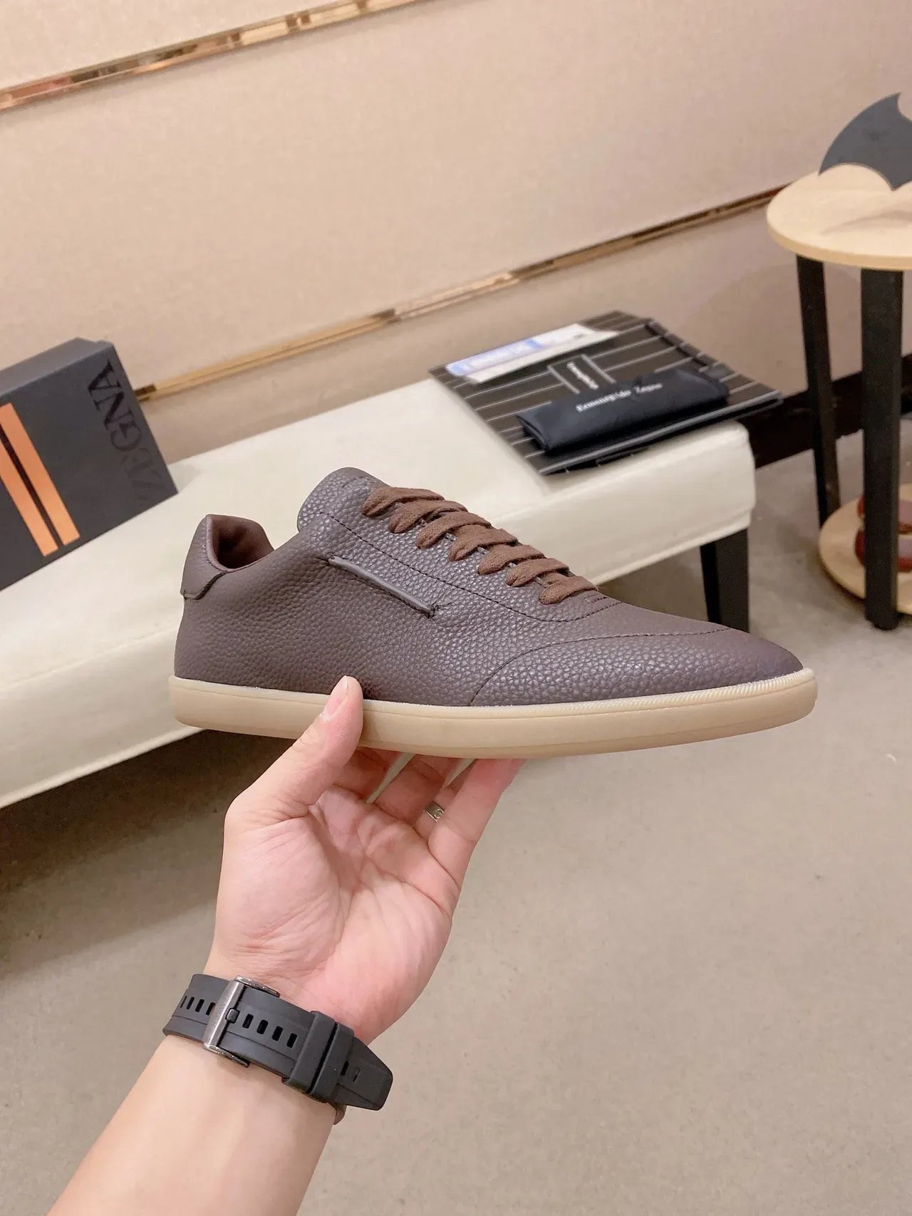 Brown Textured Pebbled Upper Low-Top Lace-Up Sneaker 4