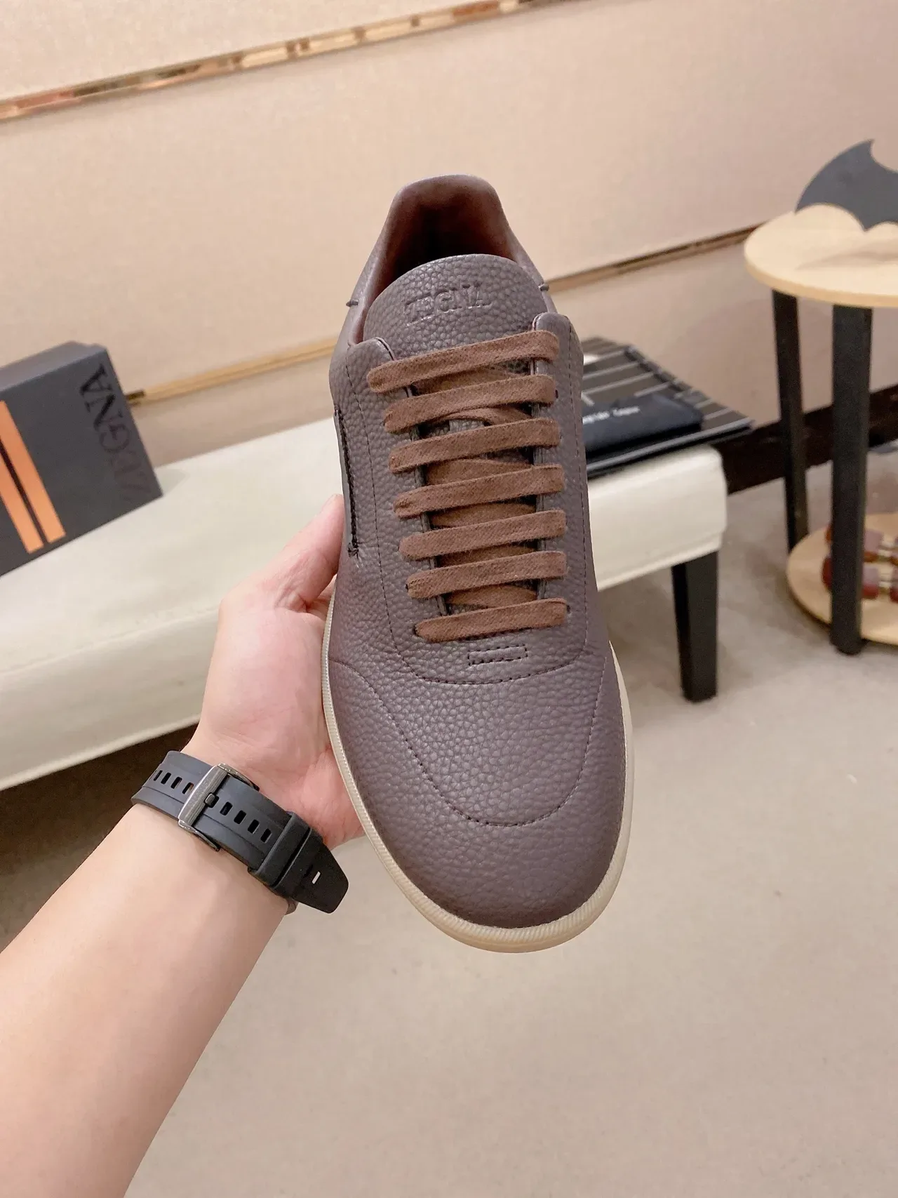 Brown Textured Pebbled Upper Low-Top Lace-Up Sneaker 5