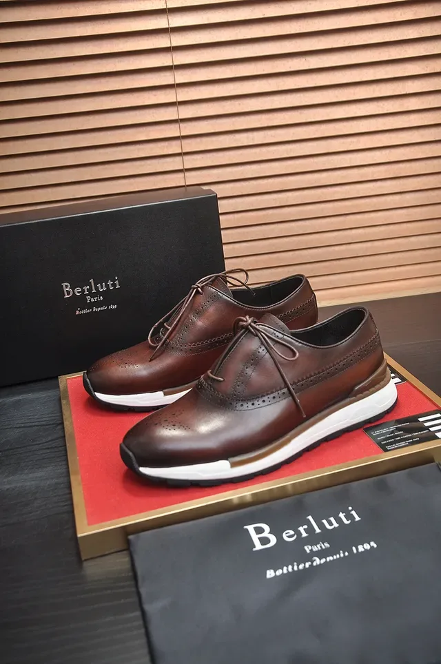 Brown White Detailing Modern Layered Sole Brogue 4