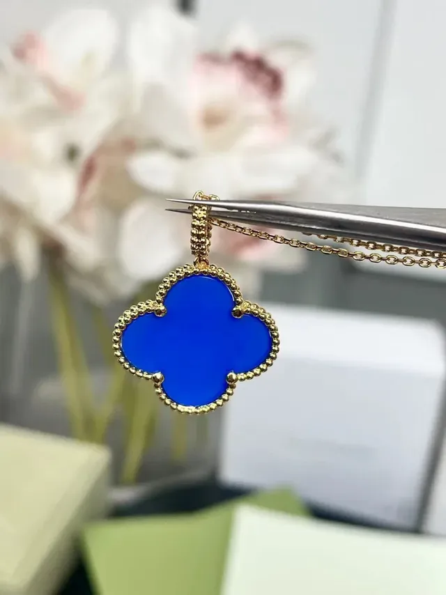Clover-Shaped Blue Enamel Pendant Gold-Tone Chain Necklace 2