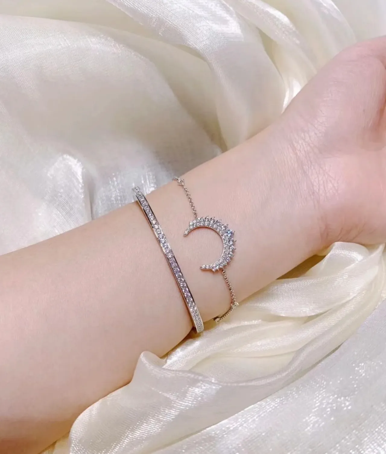 Crescent Moon Pavé Stone Silver-Tone Bracelet 2