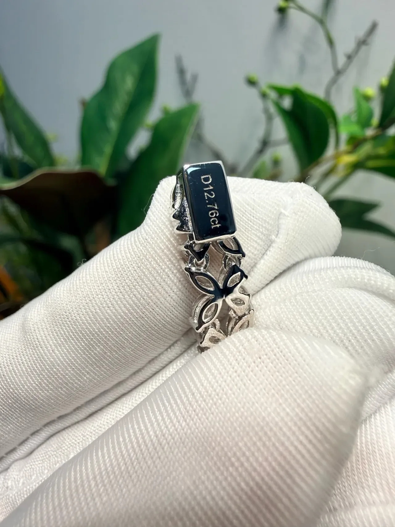 Crystal-Encrusted Floral Motif Silver-Tone Bracelets 7