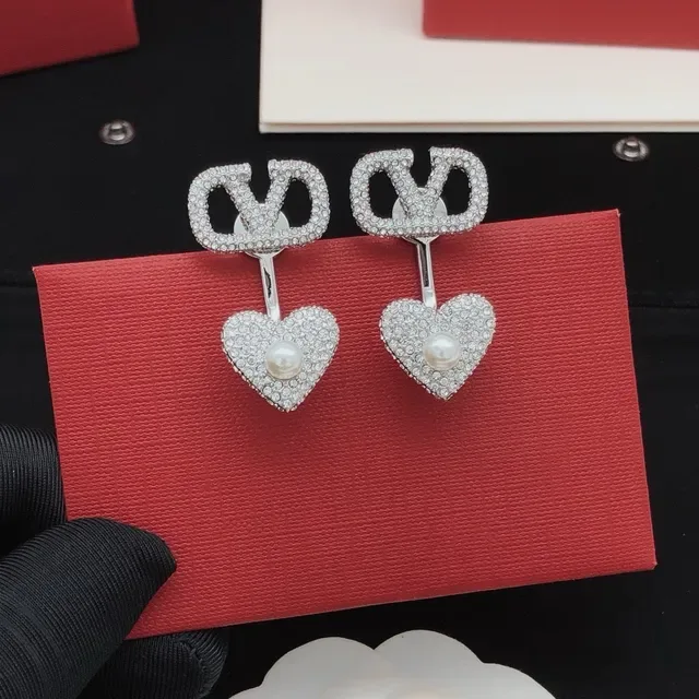 Crystal-Pavé Heart and Pearl Drop Earrings 6
