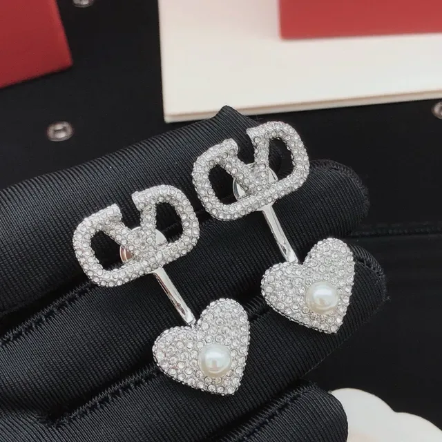 Crystal-Pavé Heart and Pearl Drop Earrings 8