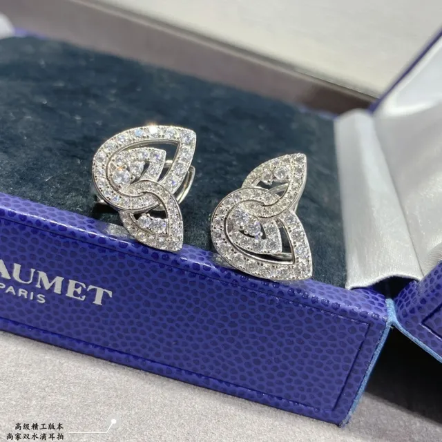 Crystal-Pavé Openwork Leaf Motif Silver-Tone Earrings 6