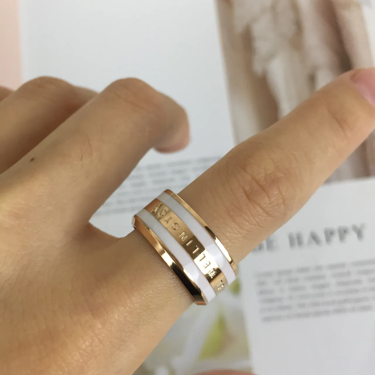Daniel Wellington Classic Enamel Ring Gold and White Rings 4
