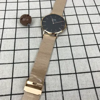 Daniel Wellington Gold Black Minimalist Mesh Quartz Watch