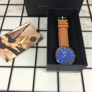 Daniel Wellington Icon Blue Gradient Dial Tan Leather Strap Quartz Watch