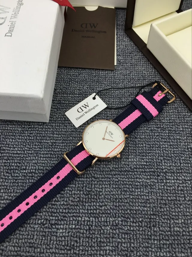 Daniel Wellington White Navy Minimalist Dial Crystal Hour Markers Quartz Watch 4