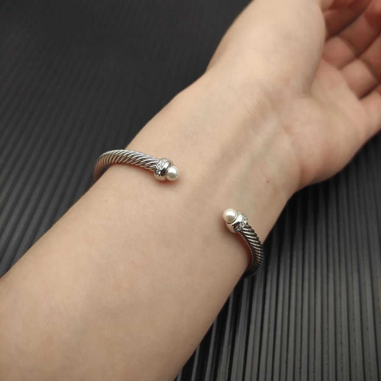David Yurman Cable Classics Pearl and Diamond Twisted Cable Bracelet 8