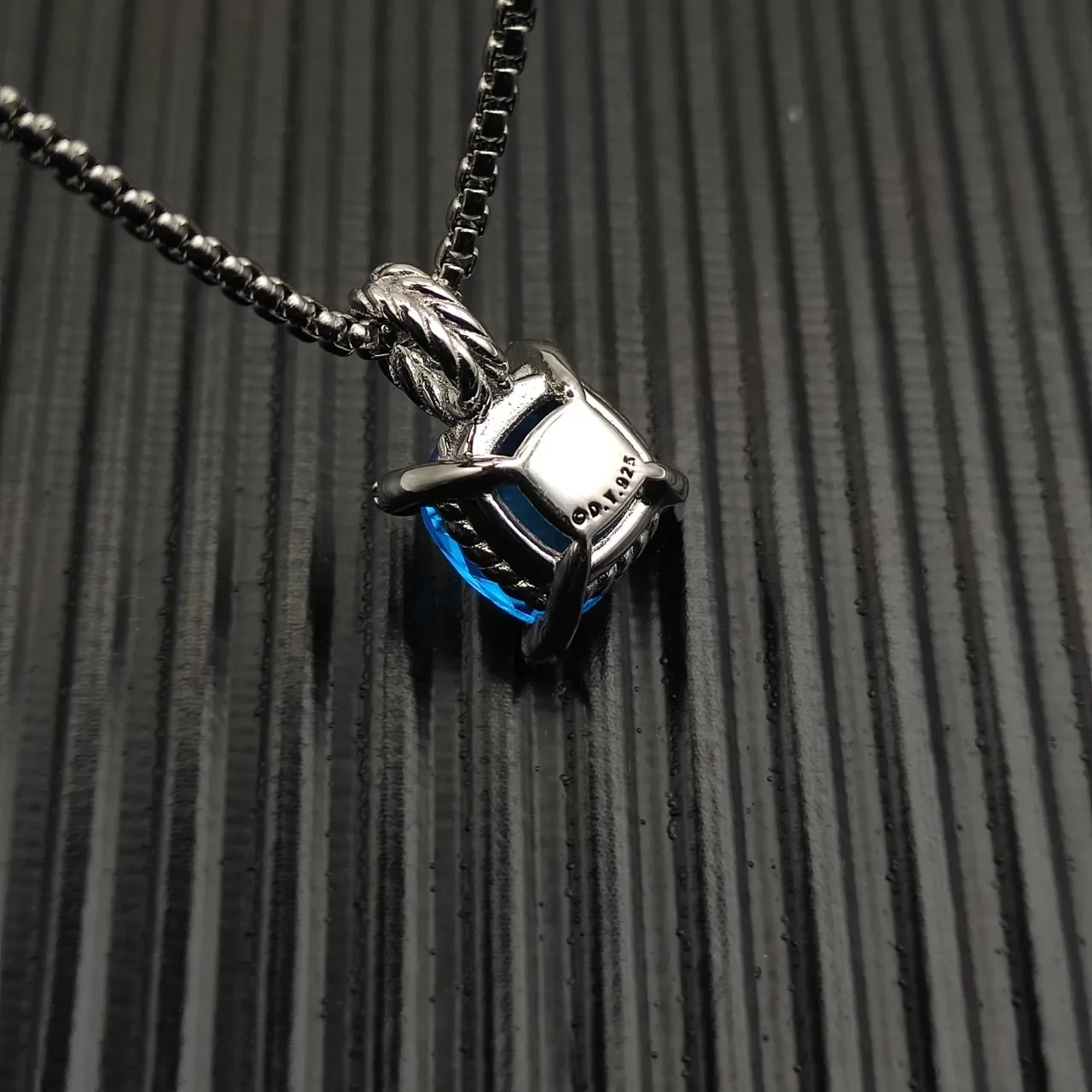 David Yurman Cushion-Cut Blue Gemstone Pendant Necklace 8