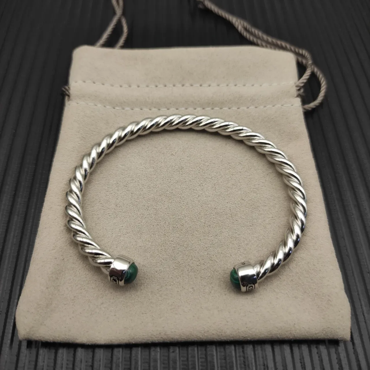 David Yurman Silver Green Twisted Cable Malachite End Caps Bracelet 9