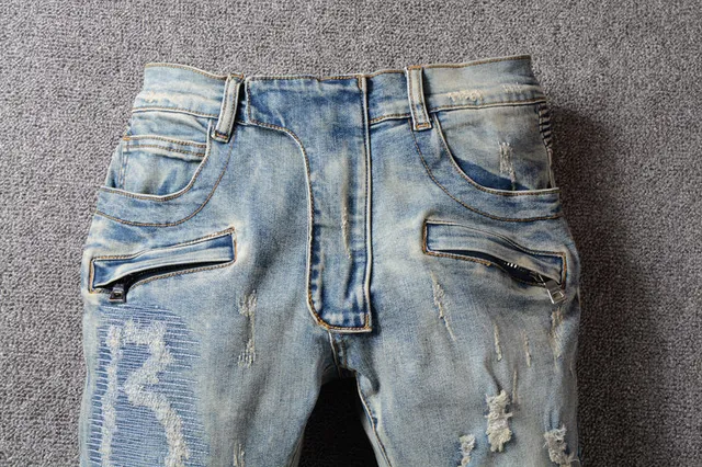 Distressed Panelled Light-Wash Blue Slim-Fit Jeans 10