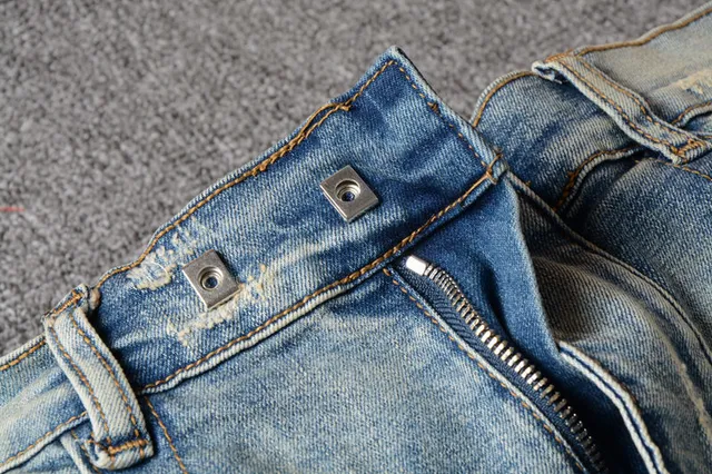 Distressed Panelled Light-Wash Blue Slim-Fit Jeans 15
