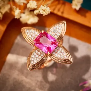 Floral Motif Pink Gemstone Pavé Diamond Ring