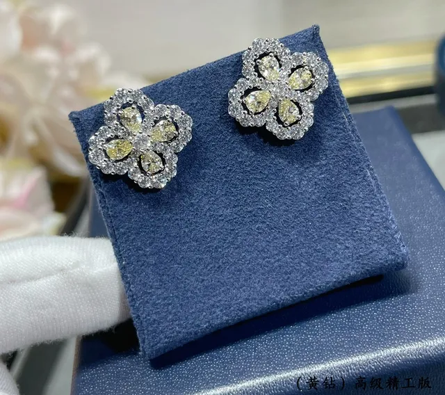 Flower-Shaped Yellow and White Stone Cluster Stud Earrings 8