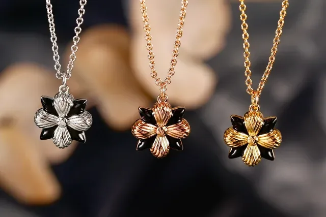 Gold Black Chain Enamel Flower Pendant Necklace 8