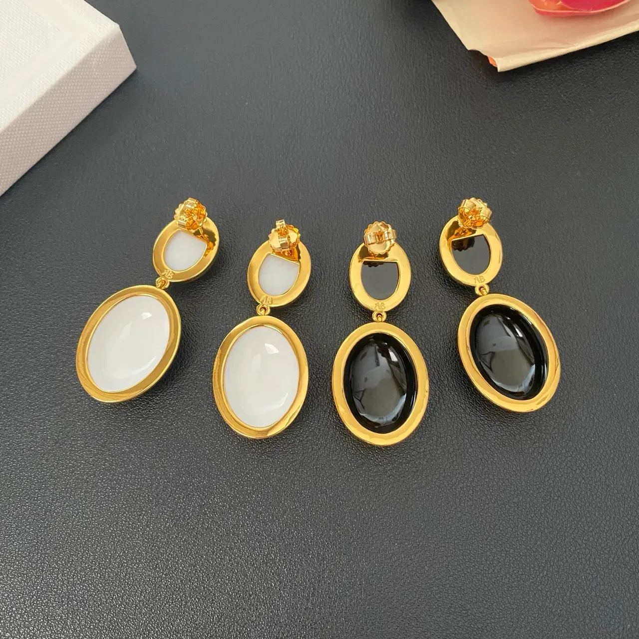 Gold Black Double-Oval Drop Fan Motif Earrings 4