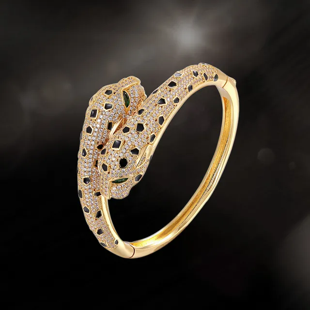 Gold Black Panther Motif Pavé-Set Bracelet 5