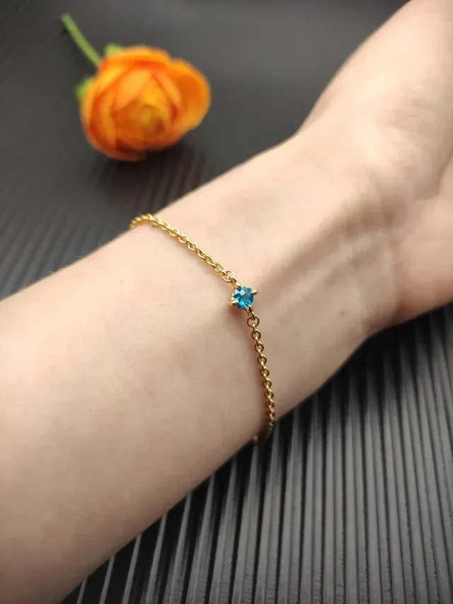 Gold Blue Rope Chain Single Gemstone Bracelet 7