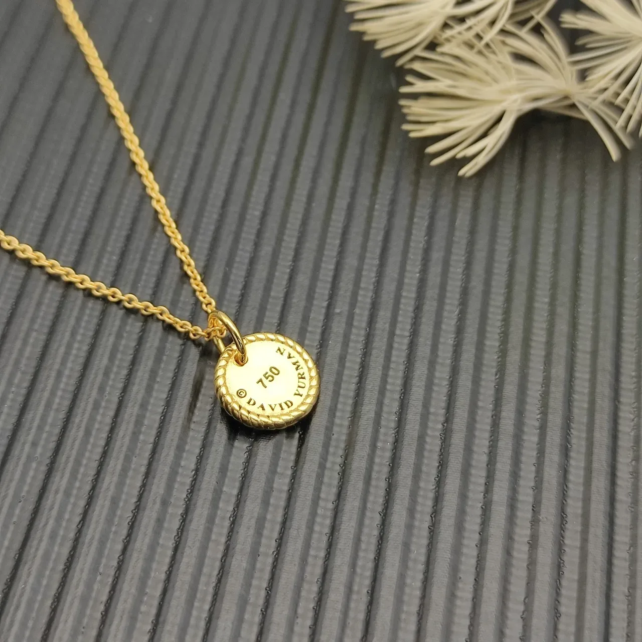 Gold Blue Rope-Edge Circular Pendant Evil Eye Motif Necklace 7
