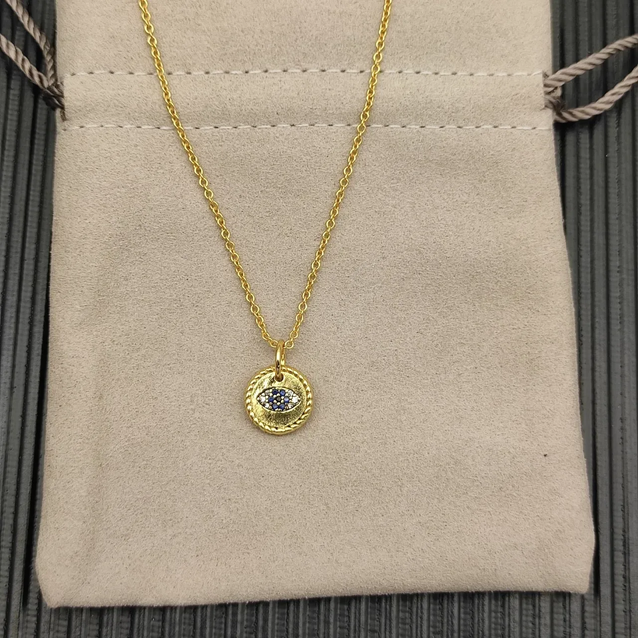 Gold Blue Rope-Edge Circular Pendant Evil Eye Motif Necklace 8