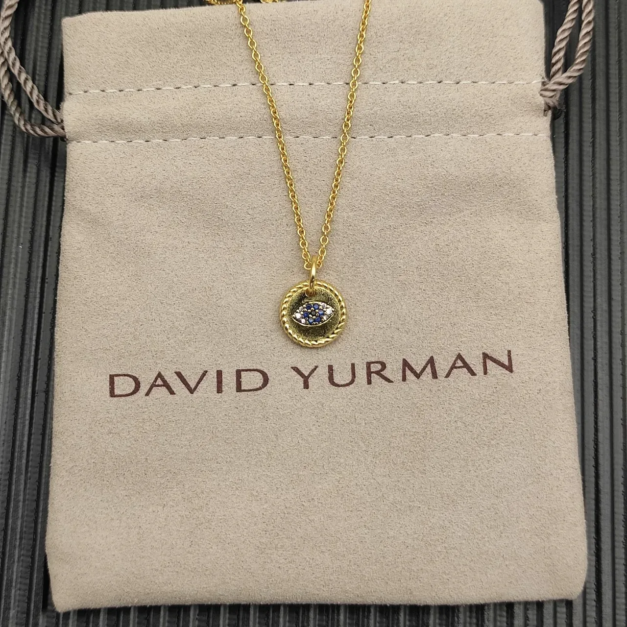 Gold Blue Rope-Edge Circular Pendant Evil Eye Motif Necklace 9