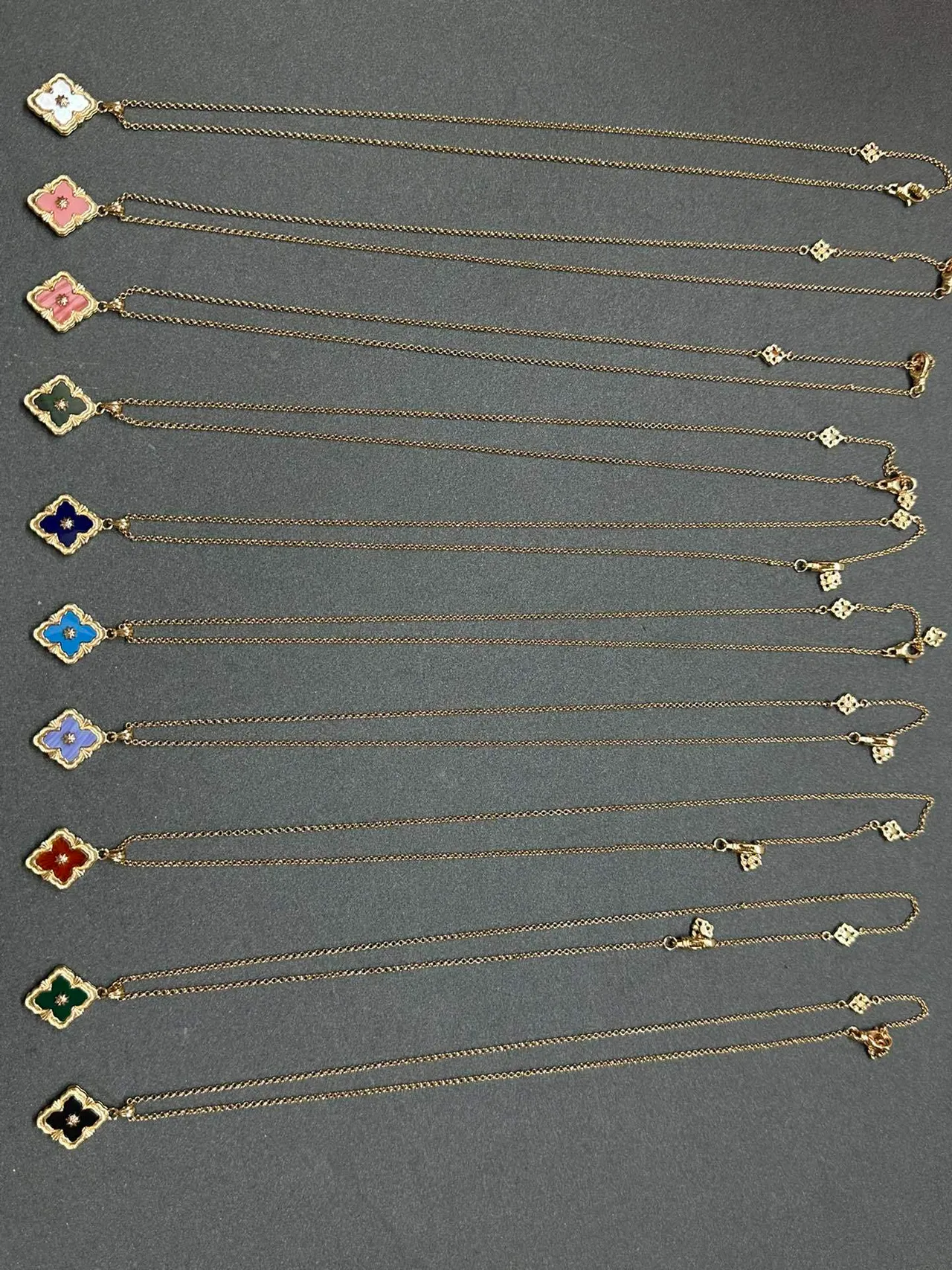 Gold Multicolor Clover-Shaped Enamel Pendants Fine Link Chains Necklace 1